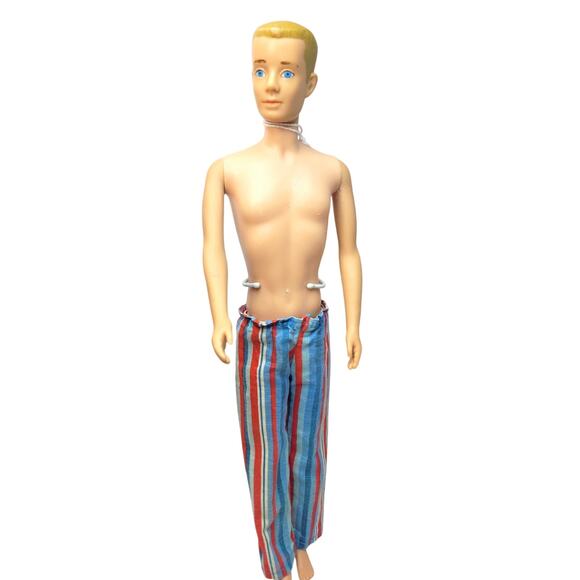 Vintage Early 1960's Straight Leg Ken With Blond Molded Hair - Picture 2 of 12